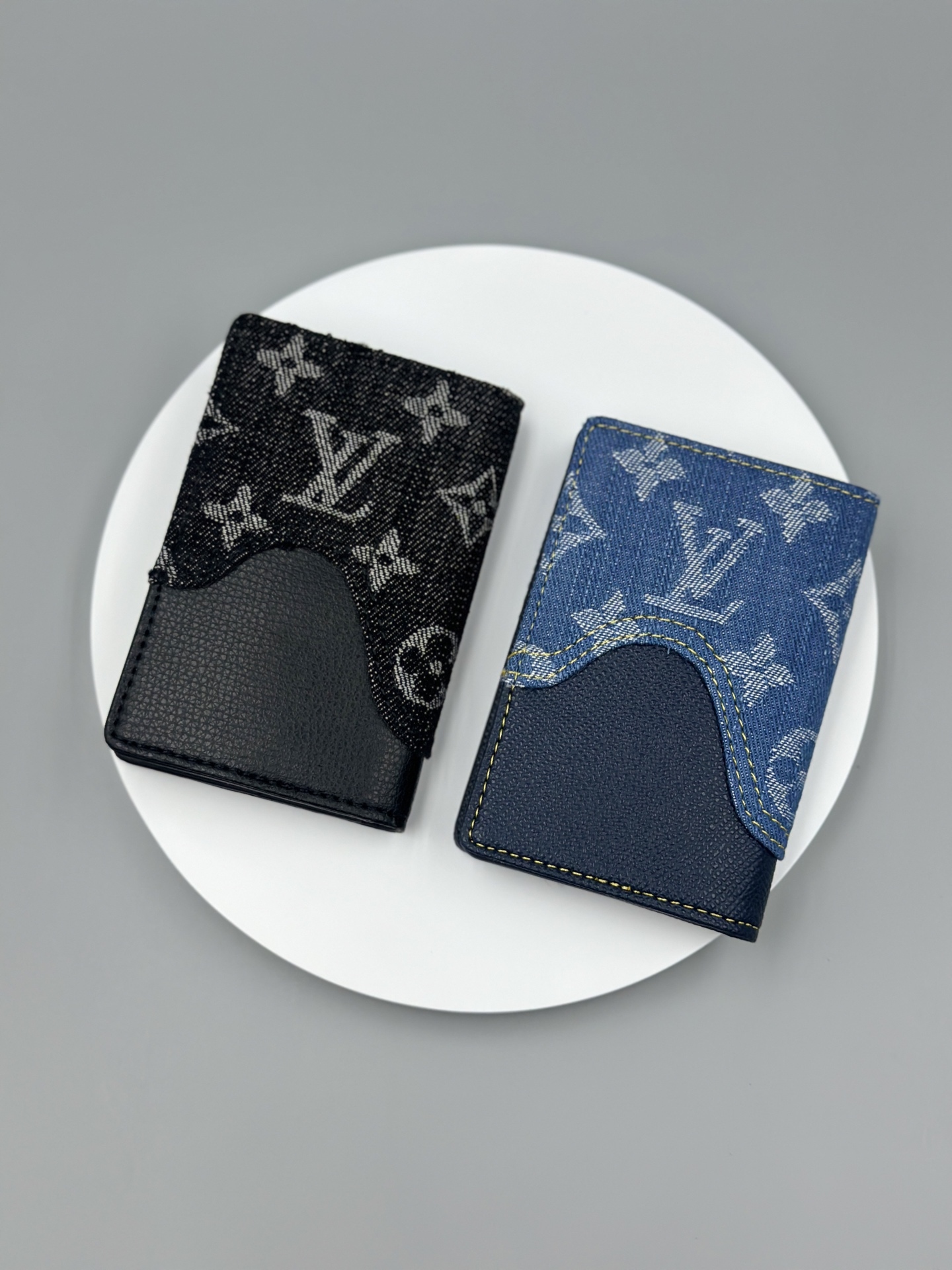 LOUIS VUITTON ルイヴィトン LV Nigo 財布 M81015