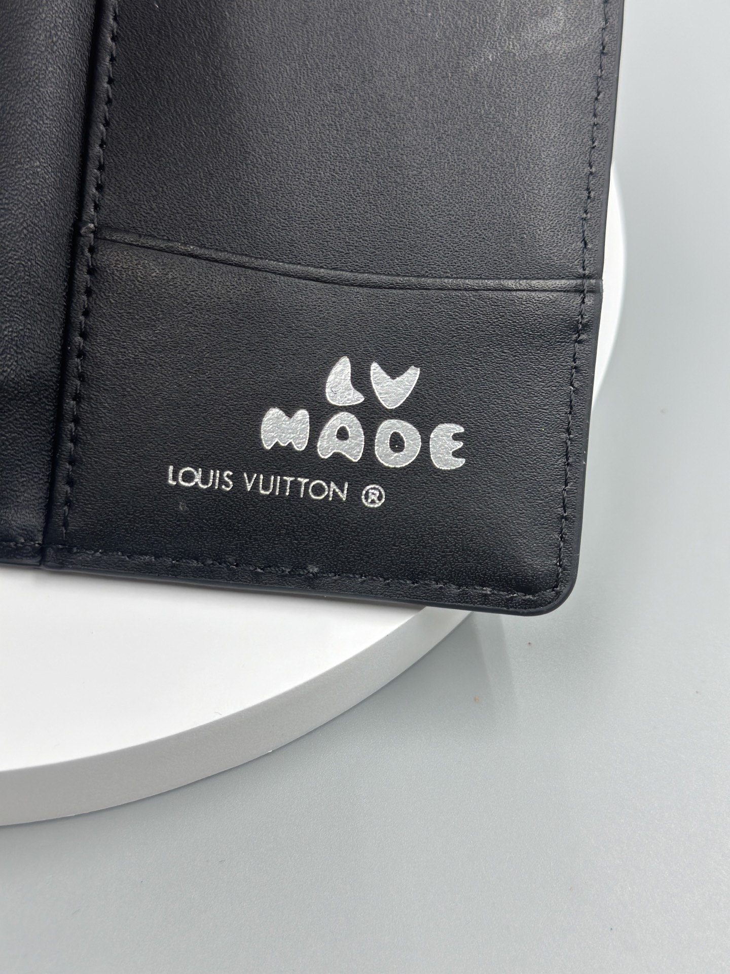 LOUIS VUITTON ルイヴィトン LV Nigo 財布 M81015