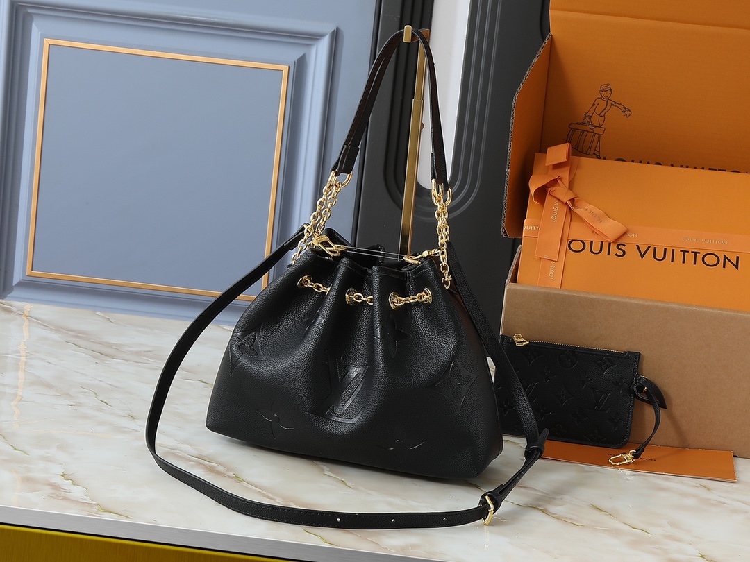 LOUIS VUITTON ルイヴィトン Summer Bundle ショルダーバッグ