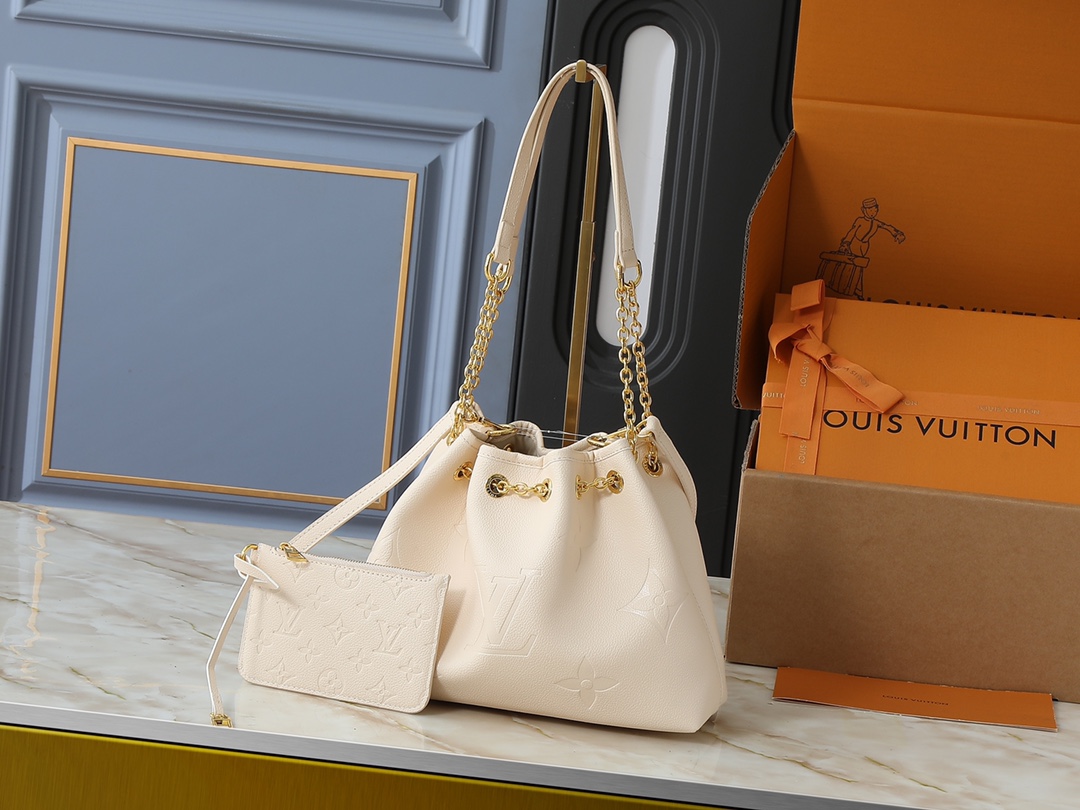 LOUIS VUITTON ルイヴィトン Summer Bundle ショルダーバッグ