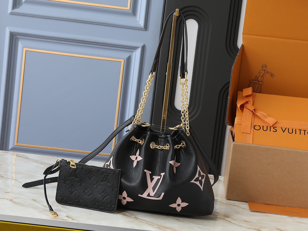 LOUIS VUITTON ルイヴィトン Summer Bundle ショルダーバッグ