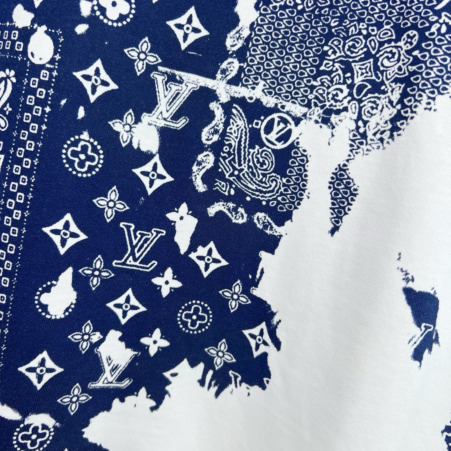 【LOUIS VUITTON旗艦店】ルイヴィトン 長袖 ご好評に付き再入荷！