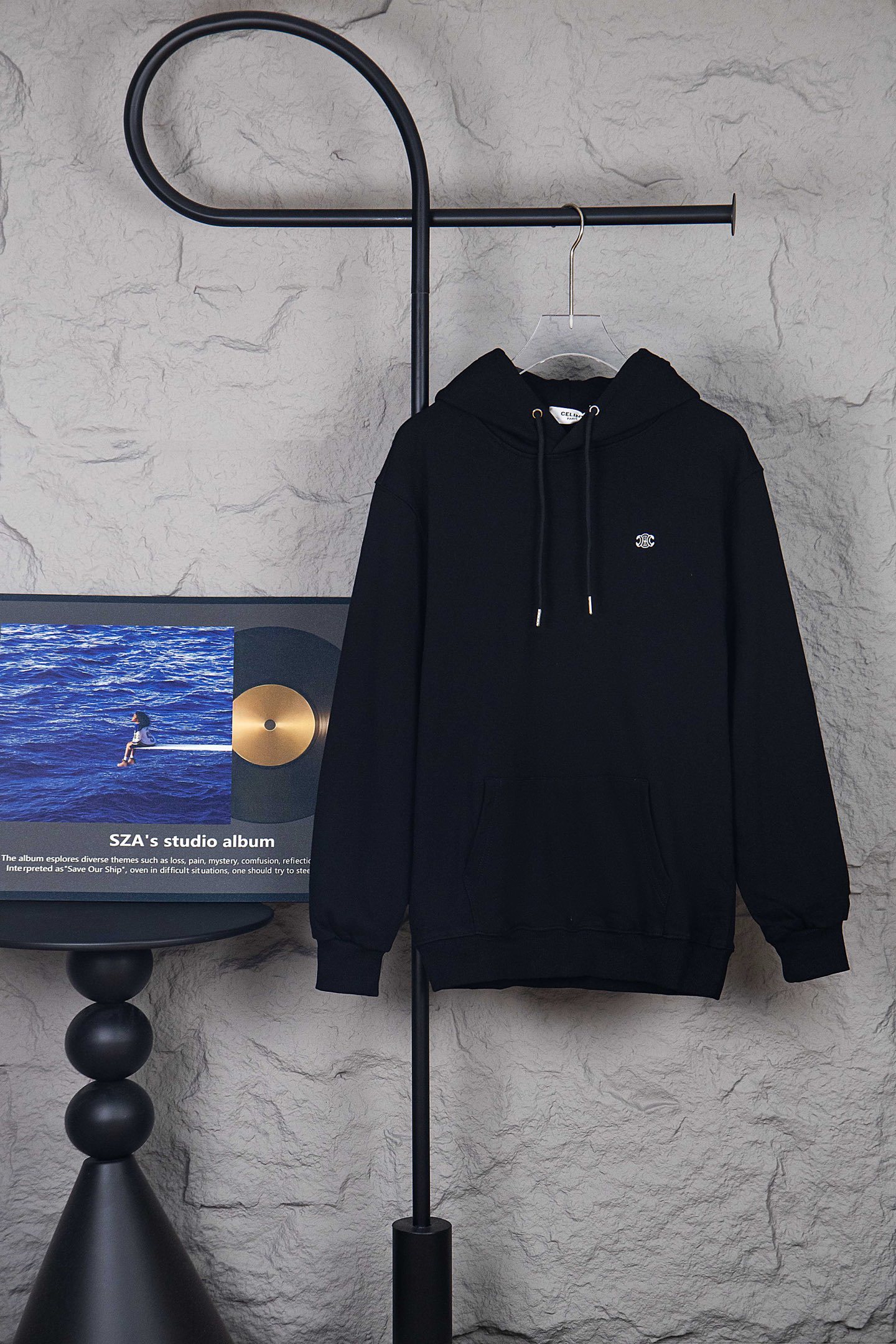 【CELINE 公式旗艦店】 セリーヌ パーカー ご好評に付き再入荷！