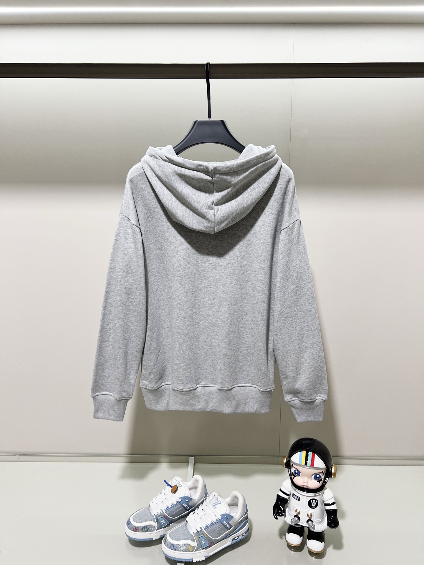 【DIOR】（ディオール ）パーカー 即日出荷 ご好評に付き再入荷！