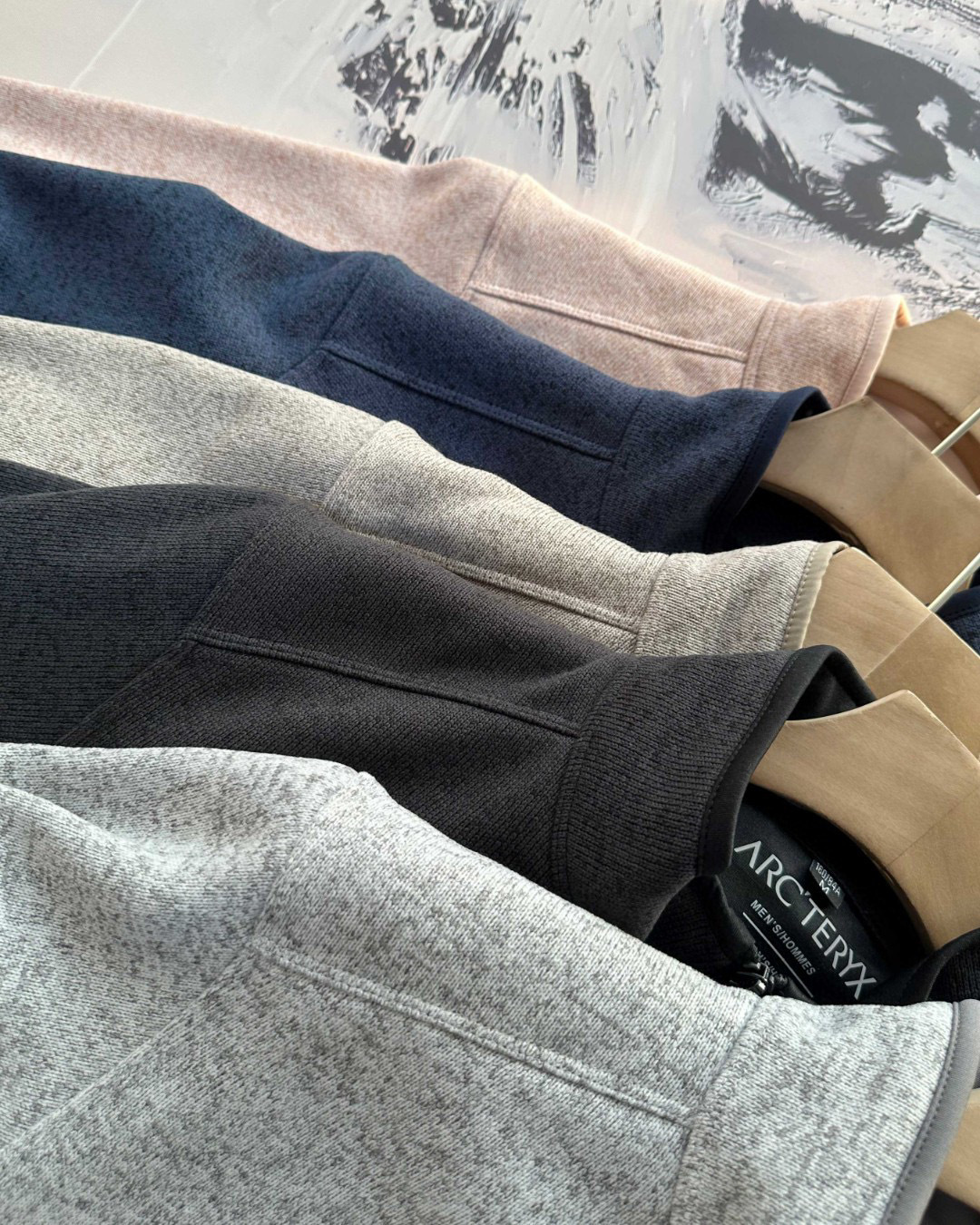 【ARC'TERYX旗艦店】COVERT CARDIGAN ジャケット ご好評に付き再入荷！