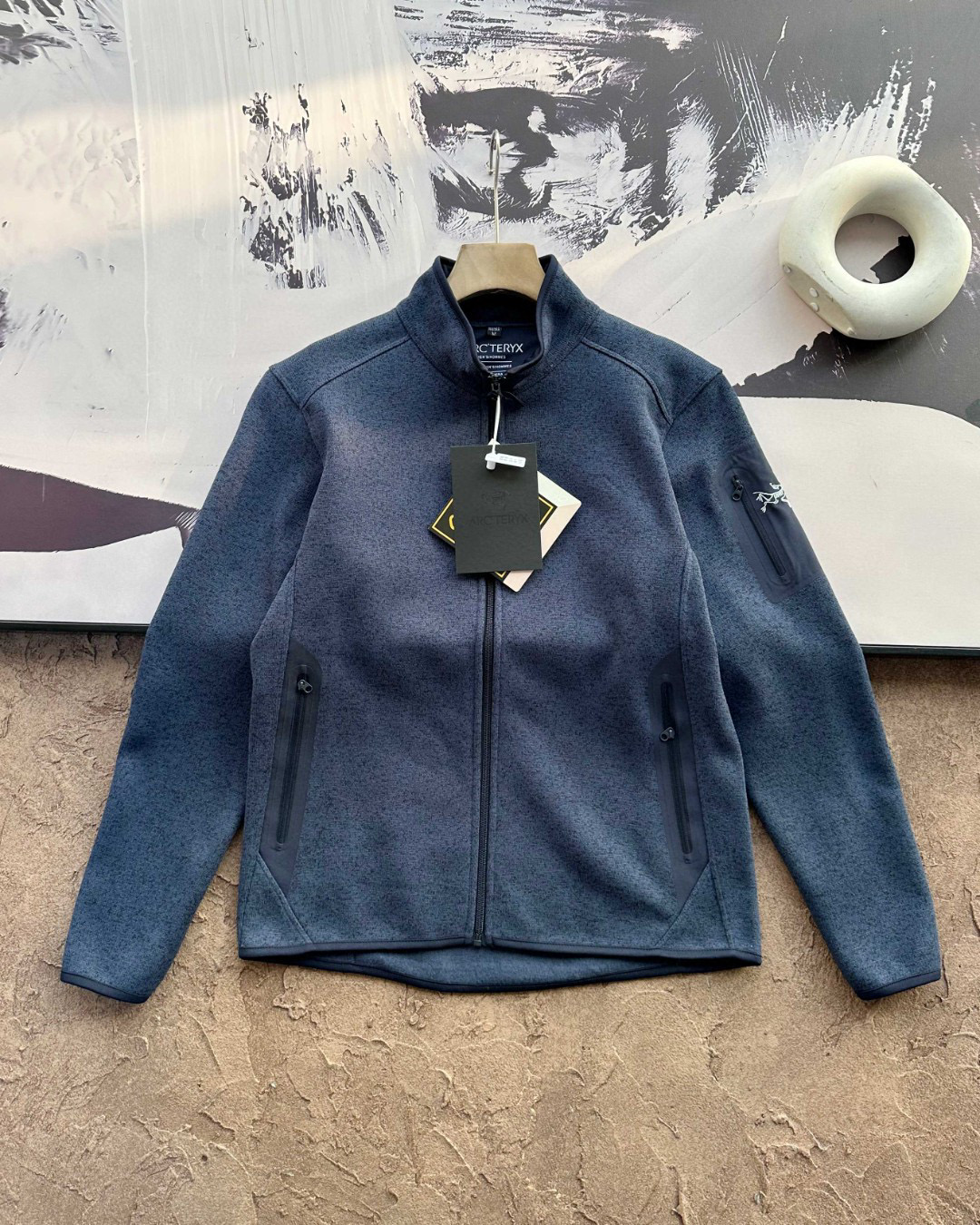 【ARC'TERYX旗艦店】COVERT CARDIGAN ジャケット ご好評に付き再入荷！