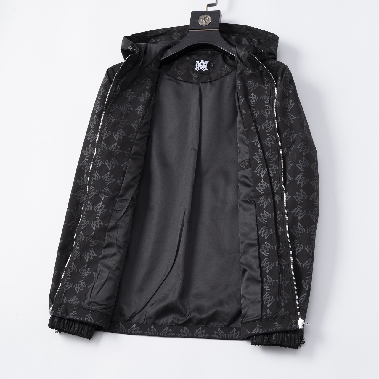 【AMIRI旗艦店】秋冬の新作ジャケット 、ご好評に付き再入荷！