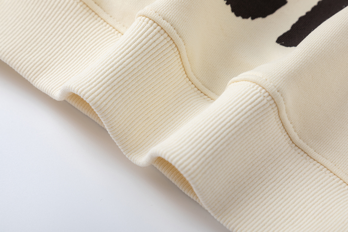 【GUCCI公式旗艦店】（グッチ）長袖 ご好評に付き再入荷！