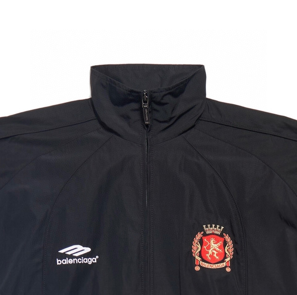 【BALENCIAGA旗艦店】バレンシアガ ジャケット、ご好評に付き再入荷！