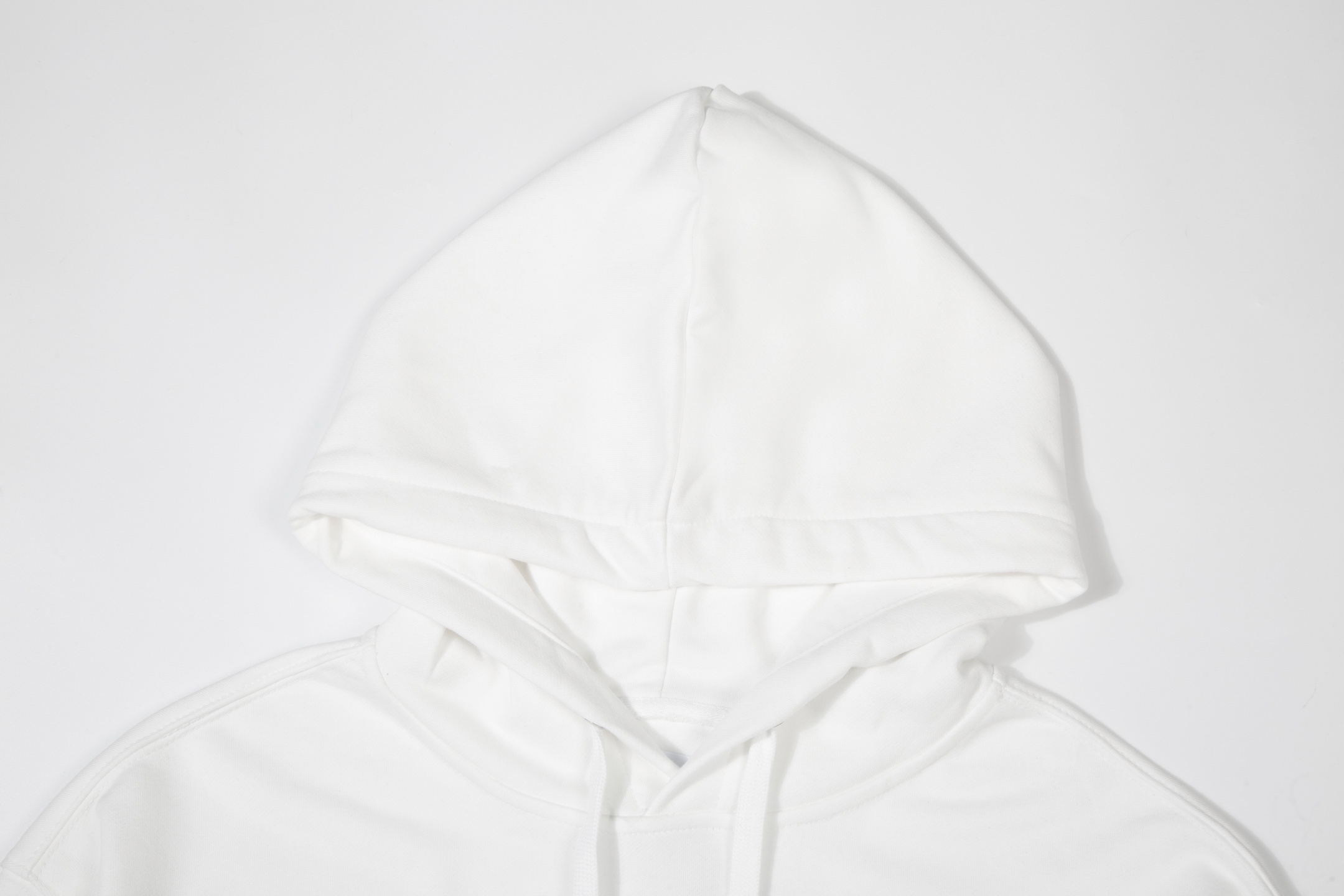 【GIVENCHY】刺繍パーカー