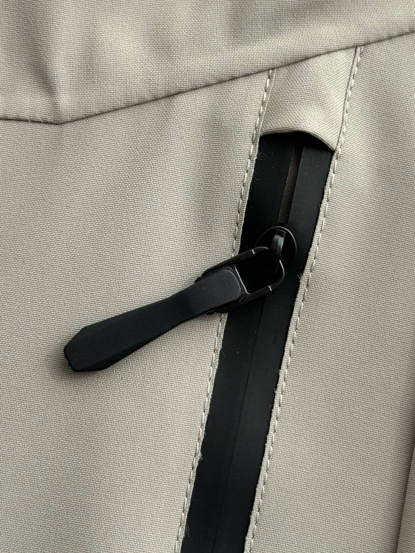 【ARC'TERYX旗艦店】ジャケット 男女兼用 ご好評に付き再入荷！