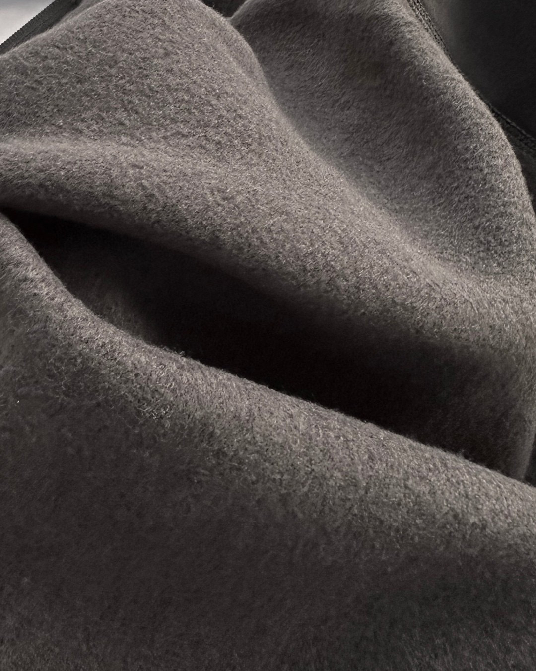 【ARC'TERYX旗艦店】COVERT ジャケット ご好評に付き再入荷！