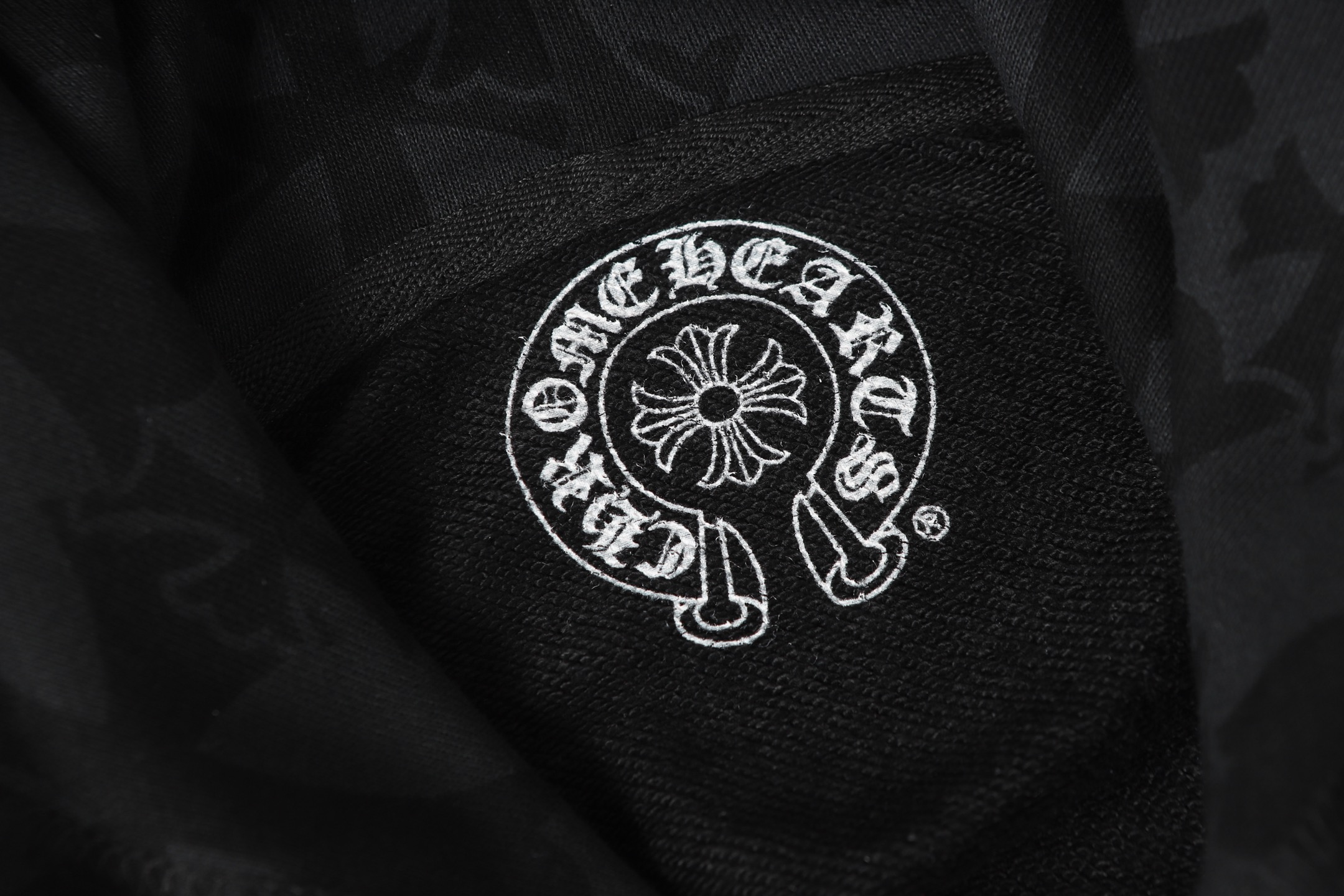 【CHROME HEARTS】パーカー