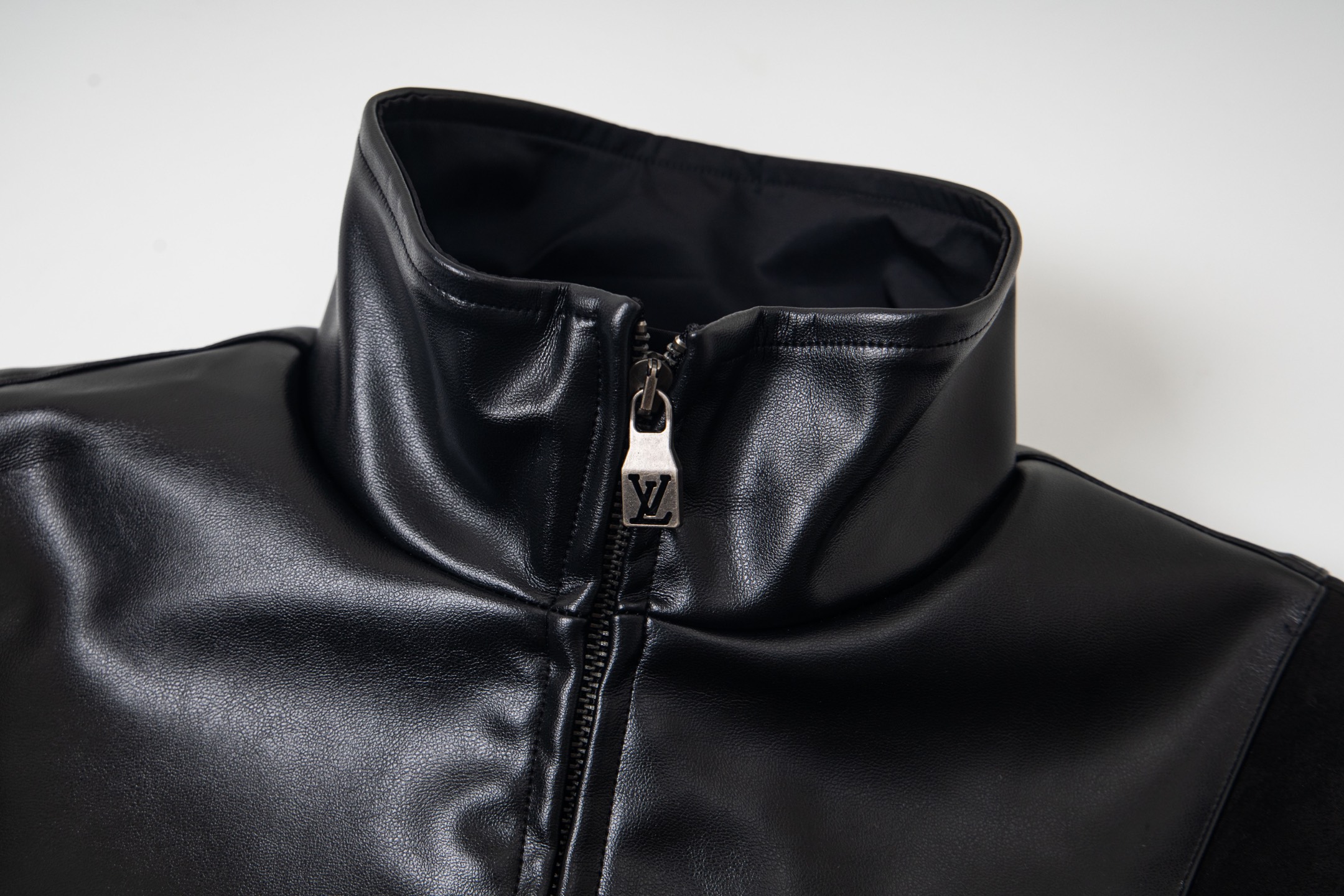 【Louis Vuitton公式旗艦店】ルイヴィトン ジャケット ご好評に付き再入荷！