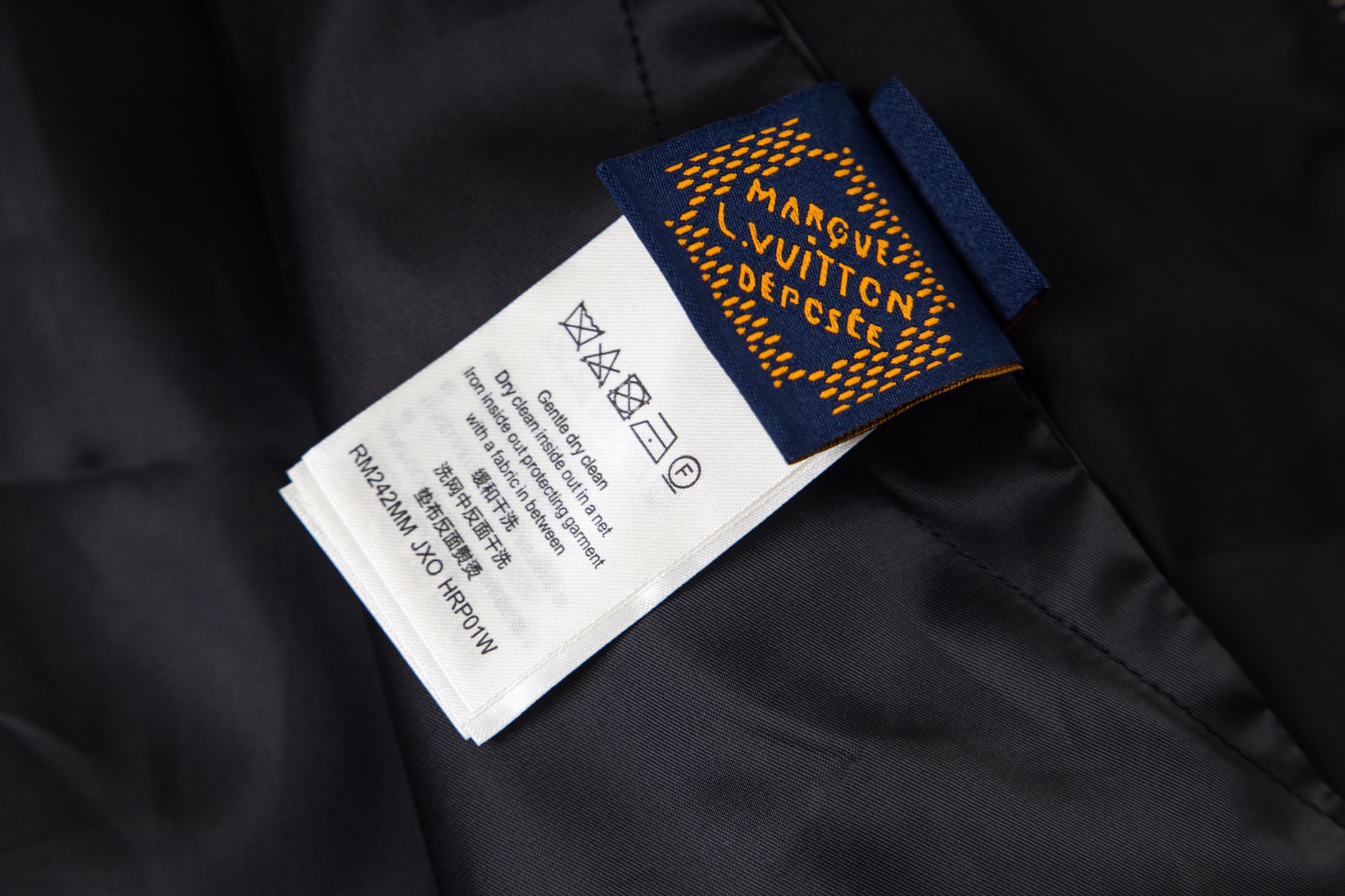 【Louis Vuitton公式旗艦店】ルイヴィトン ジャケット ご好評に付き再入荷！