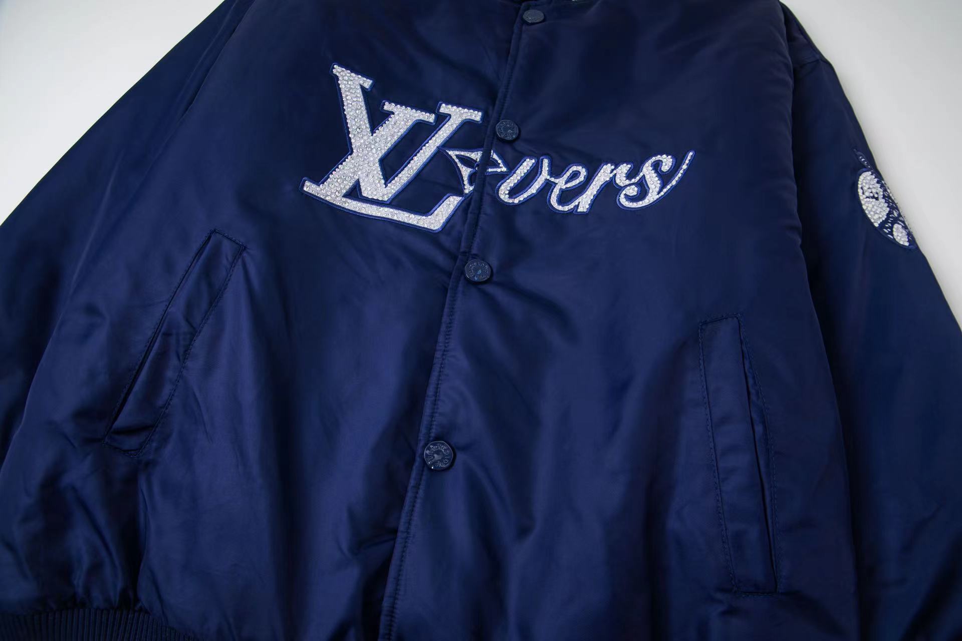 【Louis Vuitton旗艦店】ルイヴィトン 綿入りジャケット ご好評に付き再入荷！