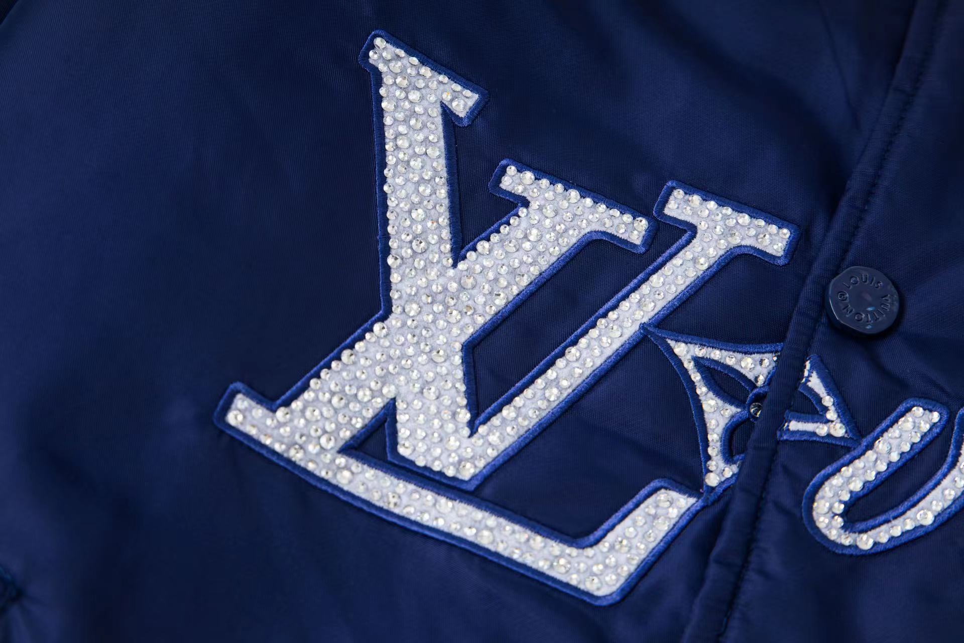 【Louis Vuitton旗艦店】ルイヴィトン 綿入りジャケット ご好評に付き再入荷！