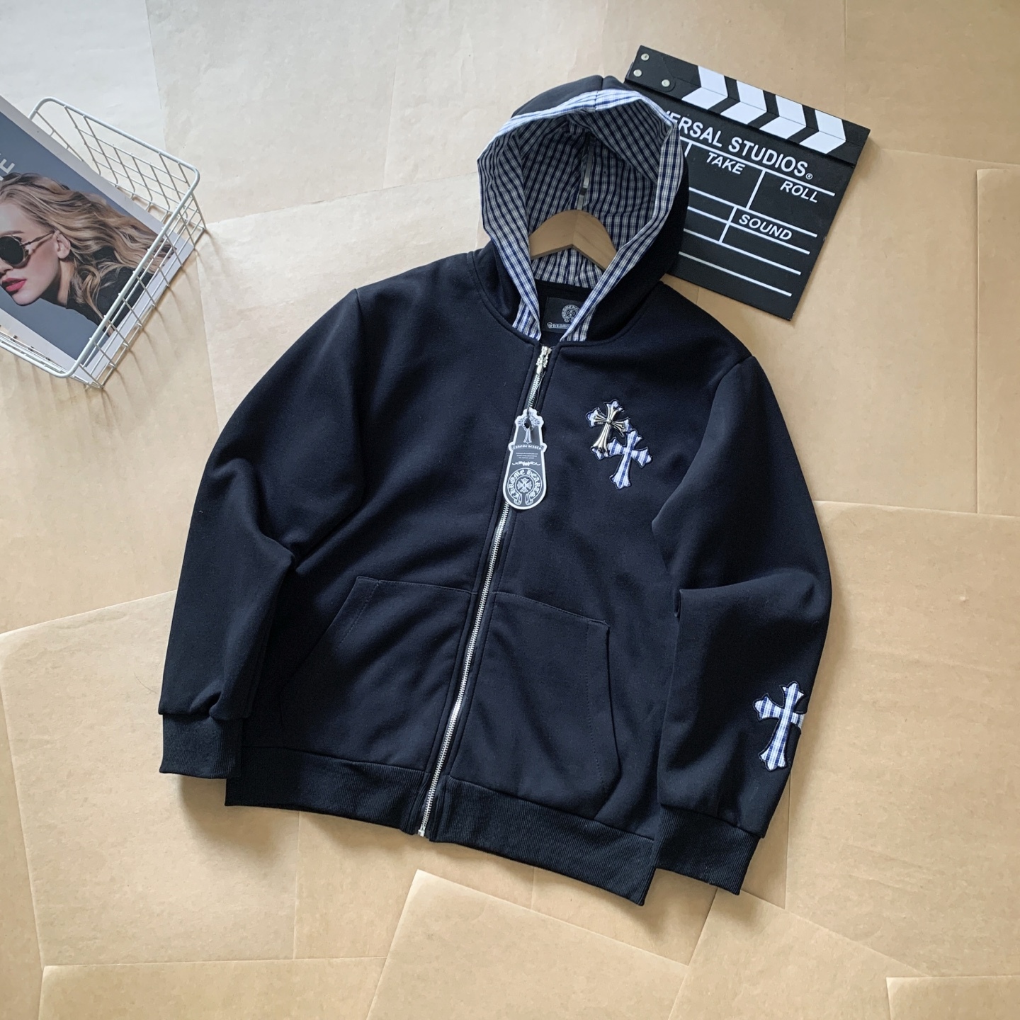 【CHROME HEARTS旗艦店】クロムハーツ ジャケット ご好評に付き再入荷！