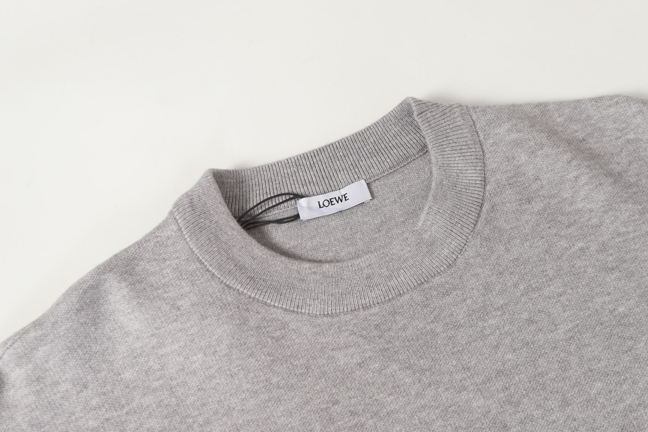 【LOEWE旗艦店】ロエベ セーター 男女兼用 ご好評に付き再入荷！