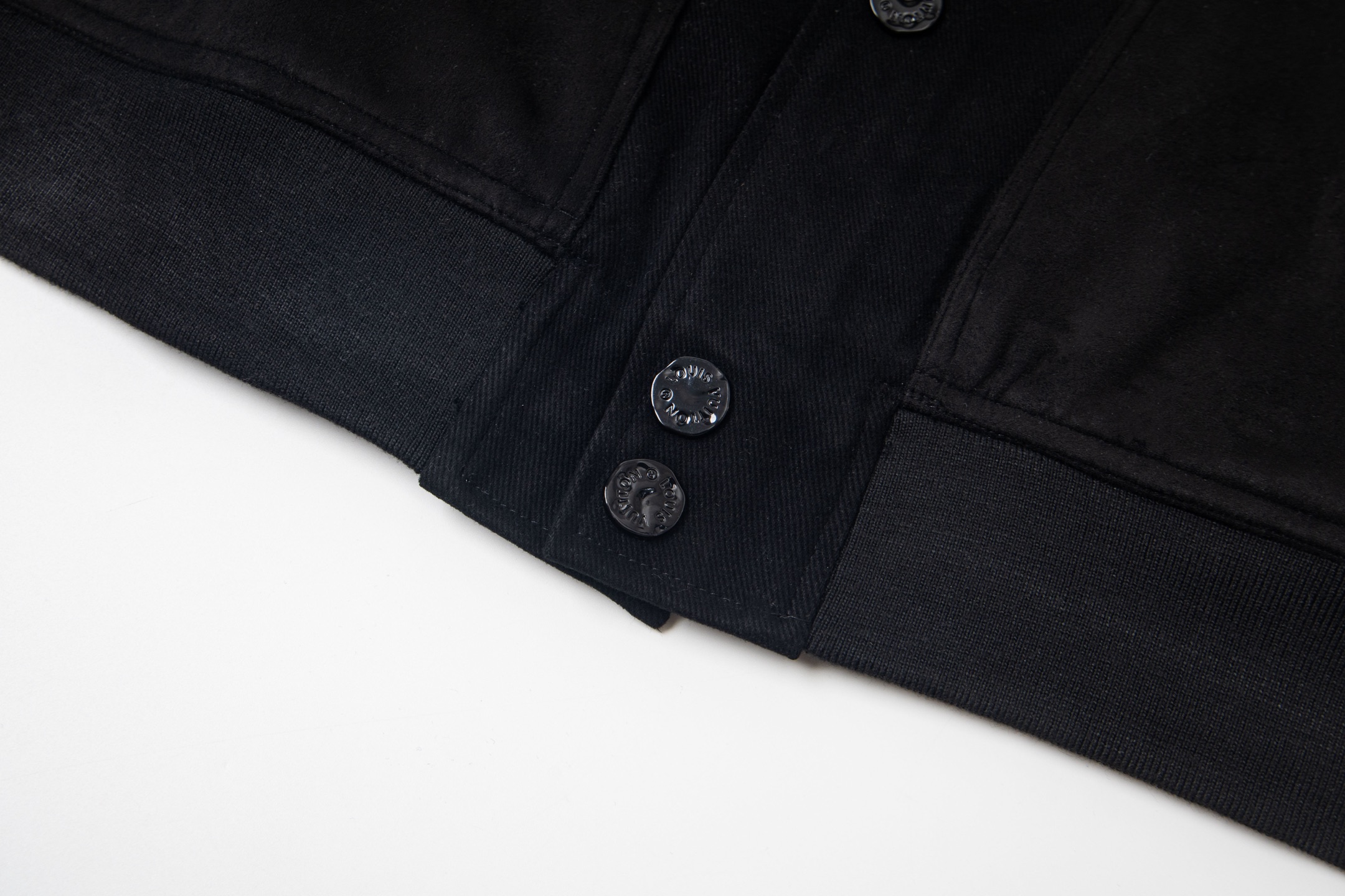 【LOUIS VUITTON旗艦店】ルイヴィトン ジャケット 、ご好評に付き再入荷！