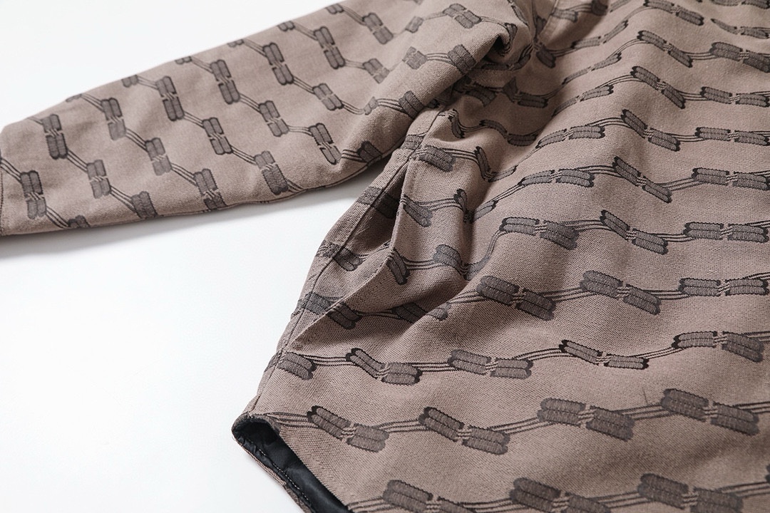【BALENCIAGA】バレンシアガ ジャケット 綿入り ご好評に付き再入荷！