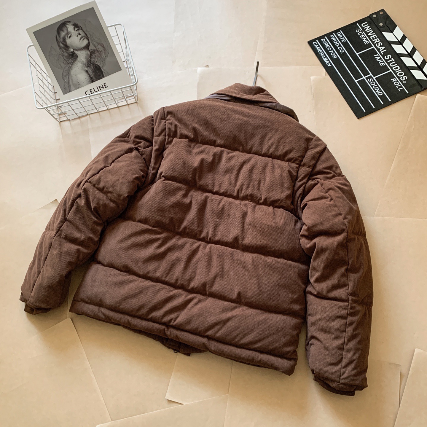 【PRADA旗艦店】（プラダ）着脱式ダウンジャケット、ご好評に付き再入荷！