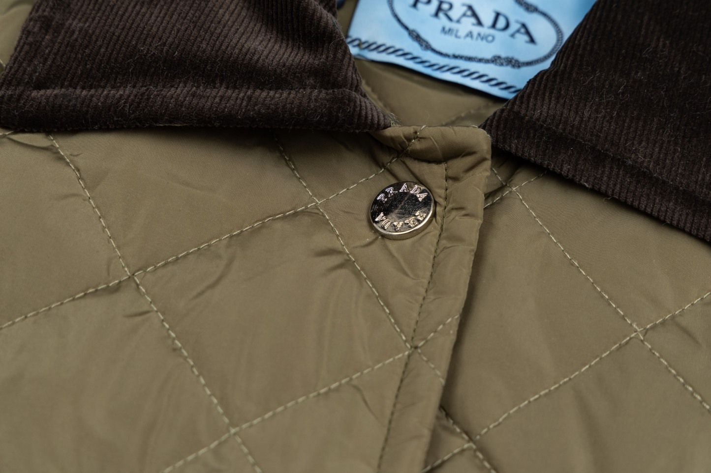 【PRADA旗艦店】プラダ ジャケット ご好評に付き再入荷！