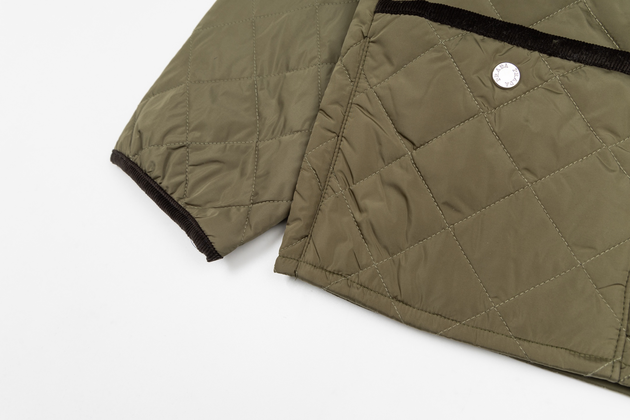 【PRADA旗艦店】プラダ ジャケット ご好評に付き再入荷！