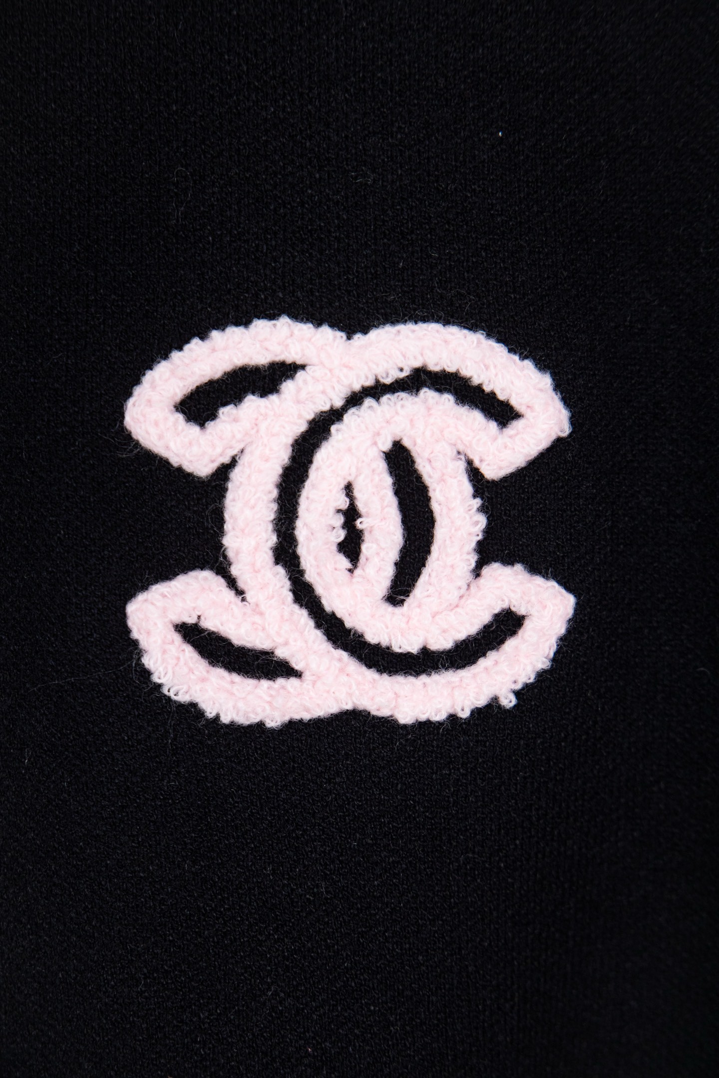 【CHANEL旗艦店】シャネル ウールセーター ご好評に付き再入荷！