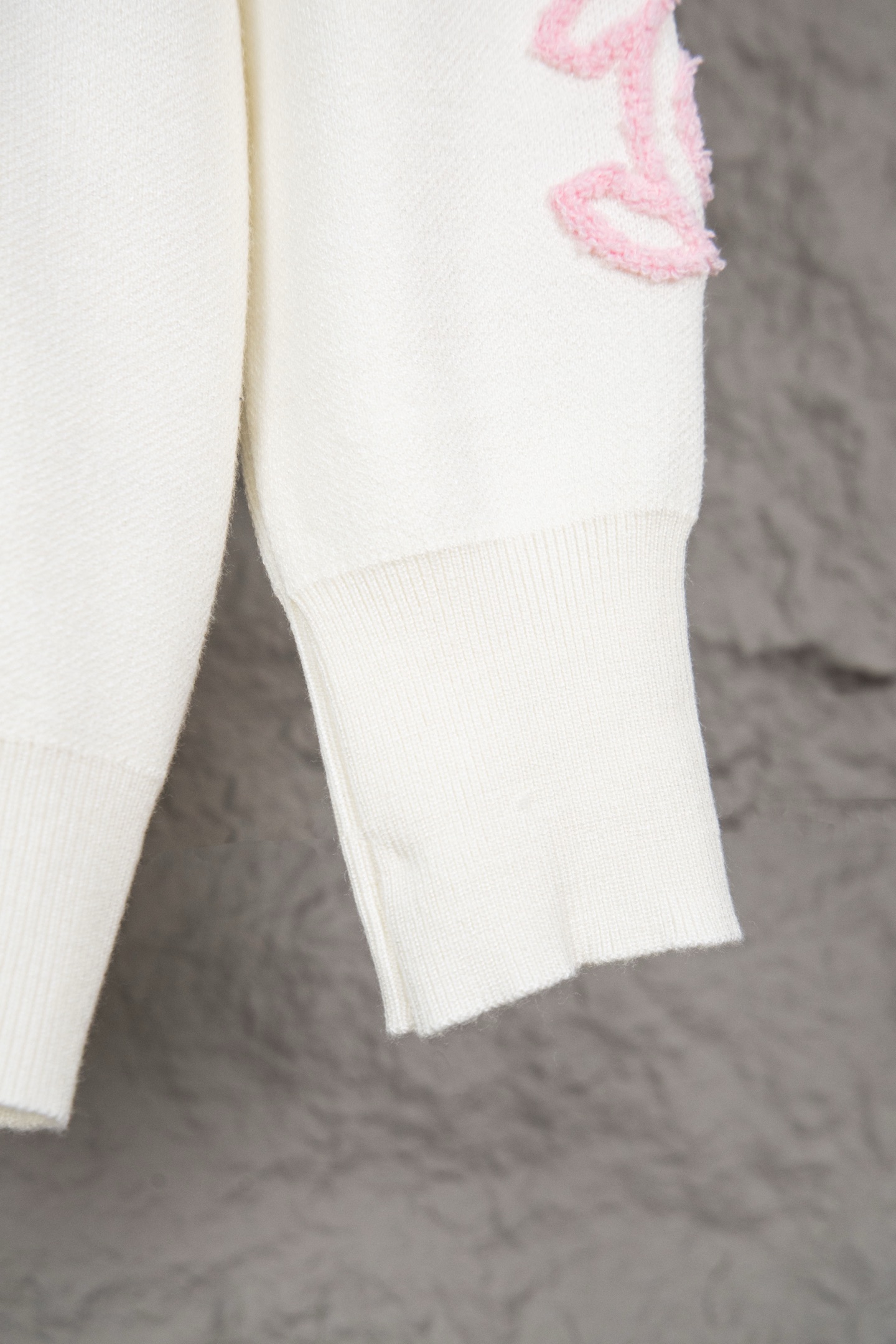 【CHANEL旗艦店】シャネル ウールセーター ご好評に付き再入荷！