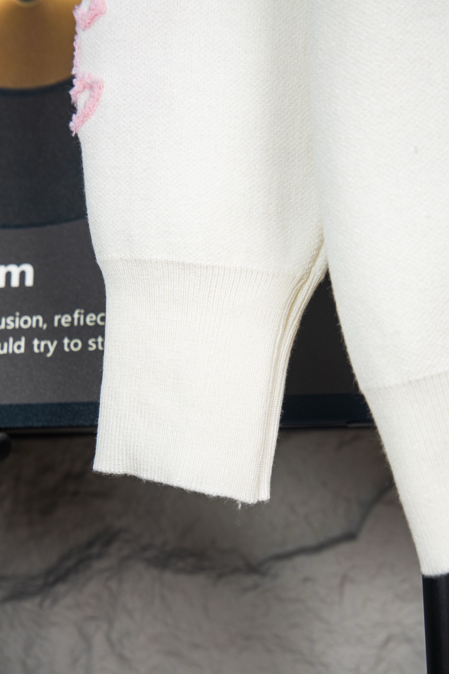 【CHANEL旗艦店】シャネル ウールセーター ご好評に付き再入荷！