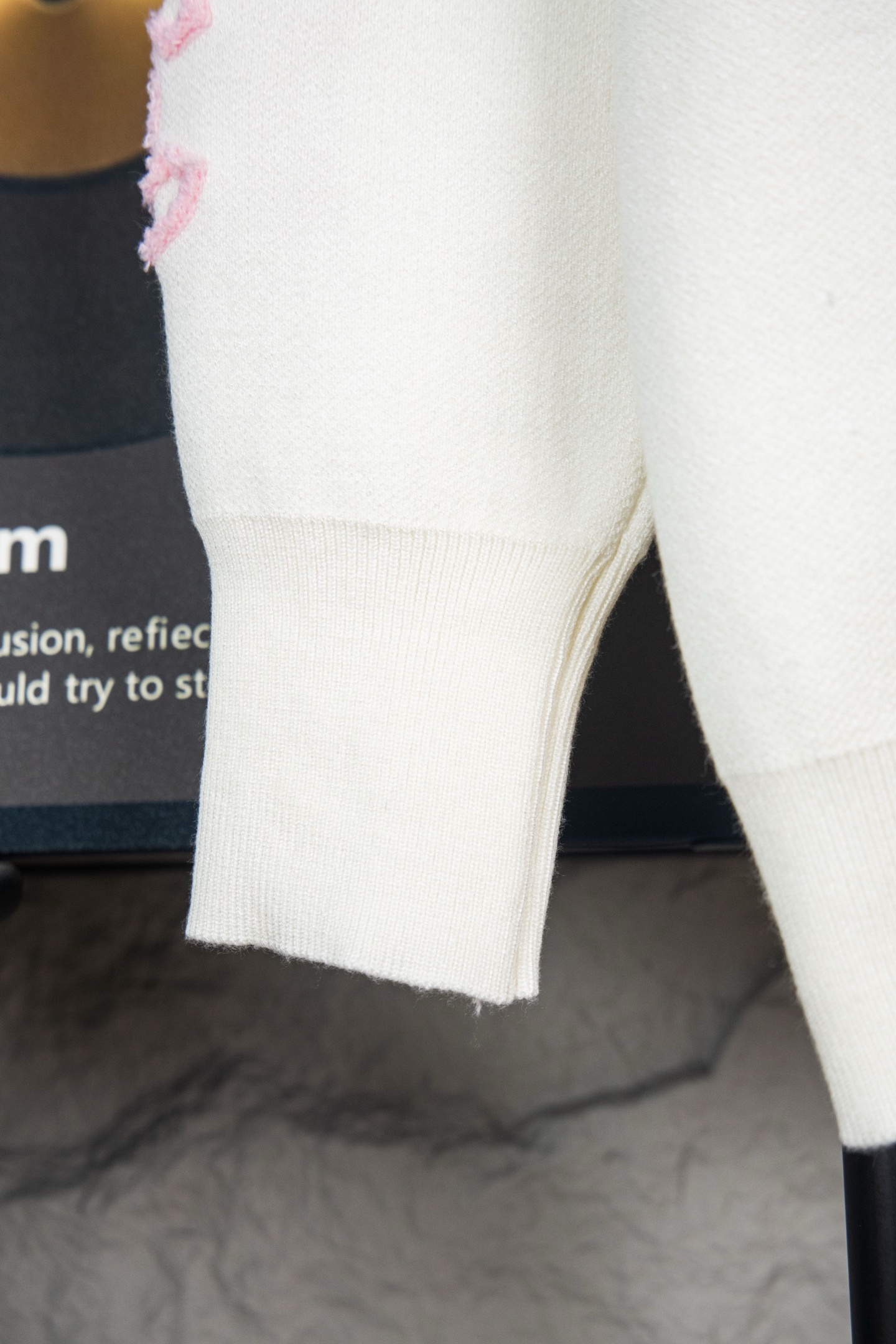 【CHANEL旗艦店】シャネル ウールセーター ご好評に付き再入荷！