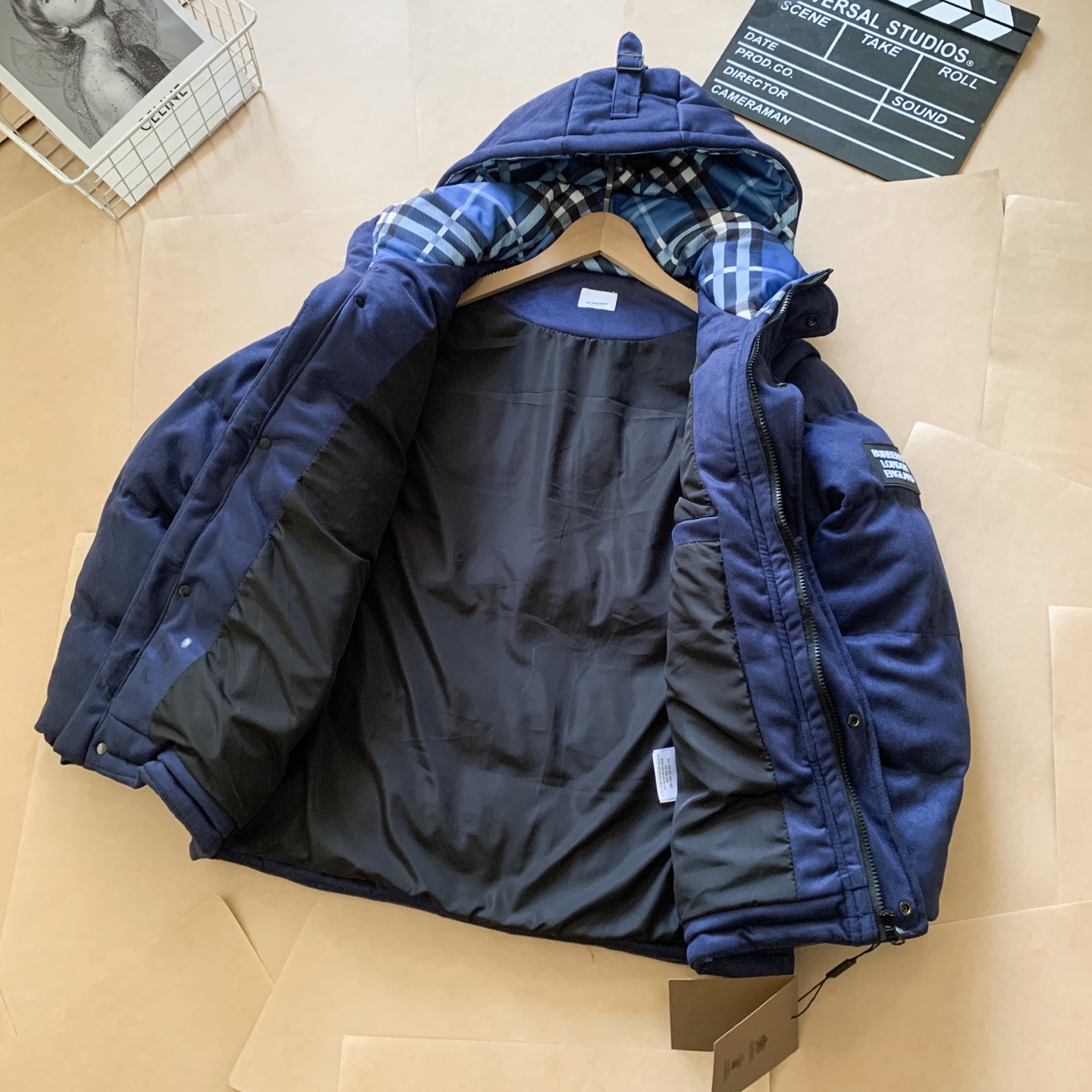 【BUREERRY旗艦店】（バーバリー）着脱式ダウンジャケット、ご好評に付き再入荷！