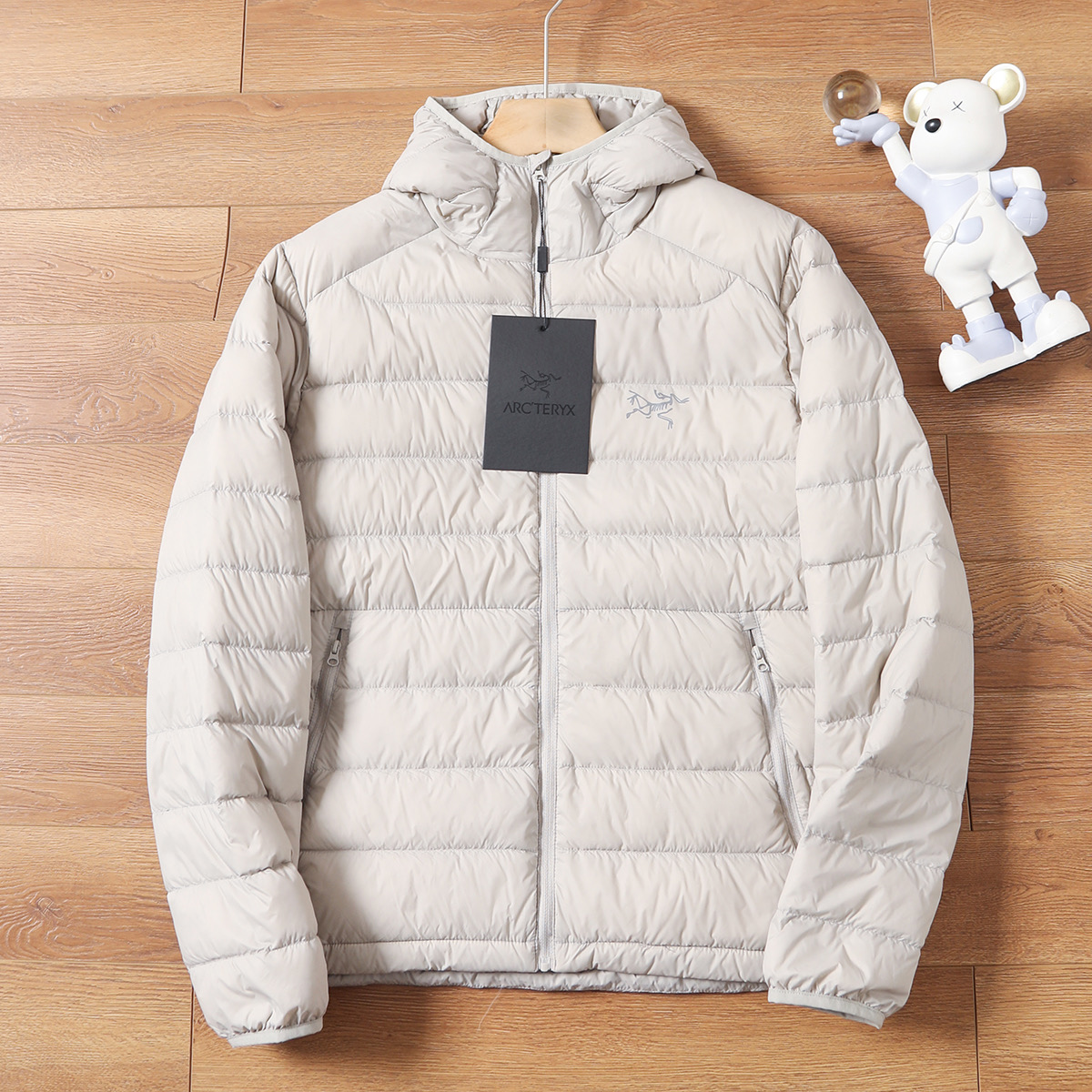 【ARC'TERYX旗艦店】ダウンジャケット 男女兼用 ご好評に付き再入荷！