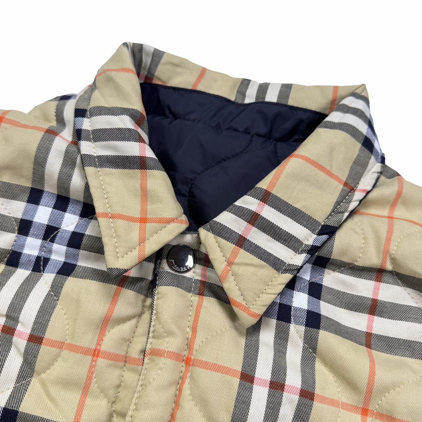 【BURBERRY旗艦店】バーバリー リバーシブル ジャケット 、ご好評に付き再入荷！