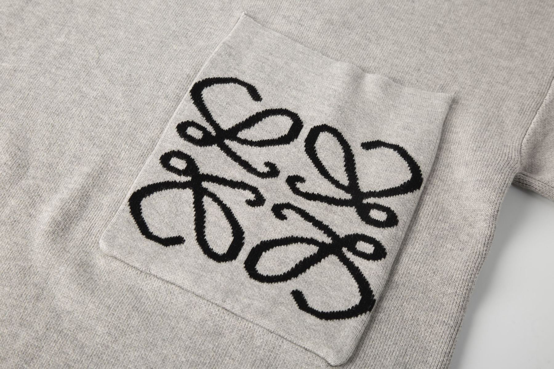 【LOEWE旗艦店】ロエベ セーター 男女兼用 ご好評に付き再入荷！