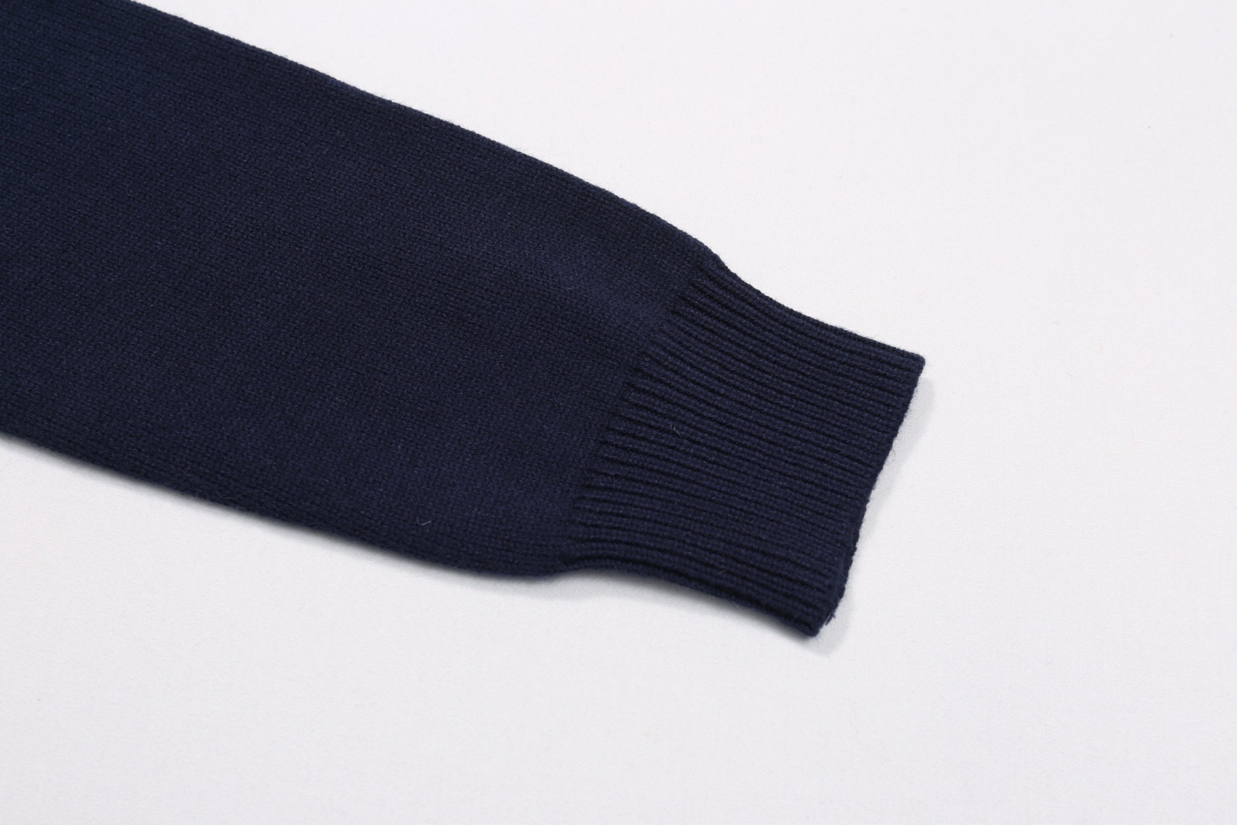 【GUCCI旗艦店】グッチ セーター ご好評に付き再入荷！