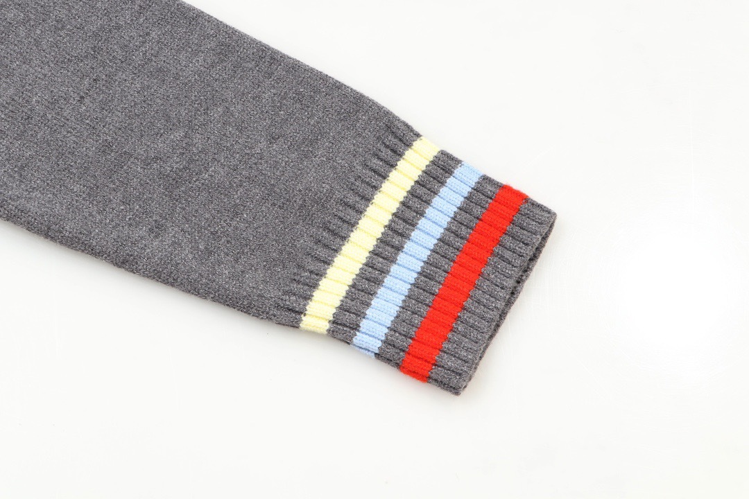 【DIOR旗艦店】ディオール セーター 男女兼用 ご好評に付き再入荷！