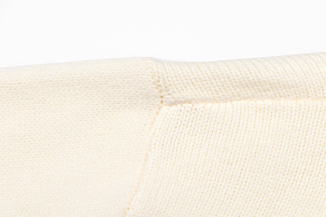 【DIOR旗艦店】ディオール セーター 男女兼用 ご好評に付き再入荷！