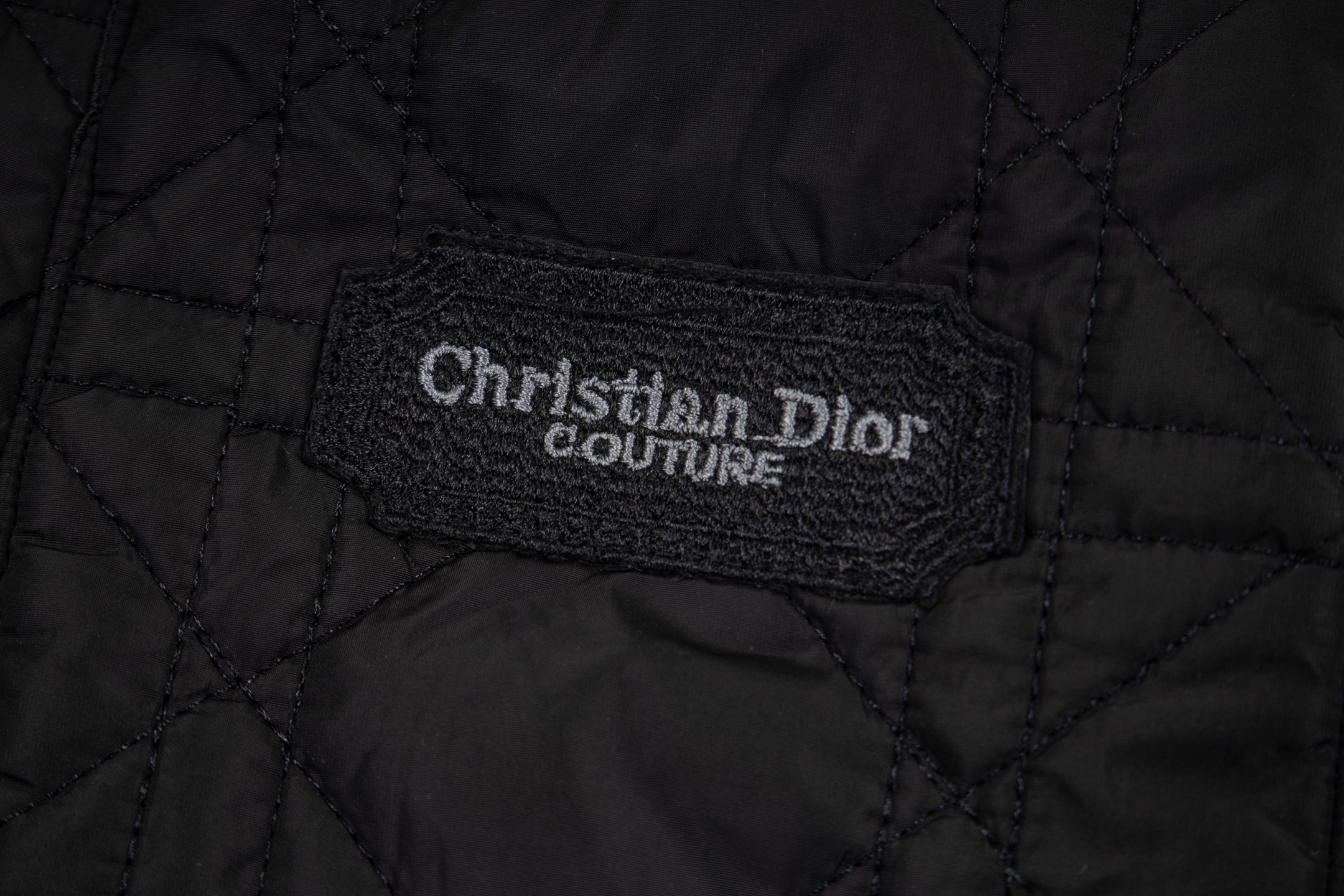 【DIOR公式旗艦店】ディオール ジャケット 綿入り ご好評に付き再入荷！