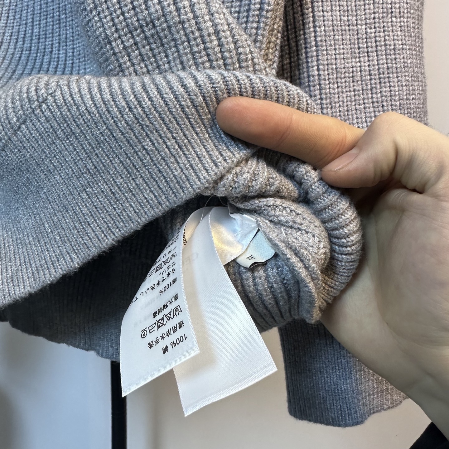 【CELINE 公式旗艦店】 セリーヌ セーター ご好評に付き再入荷！