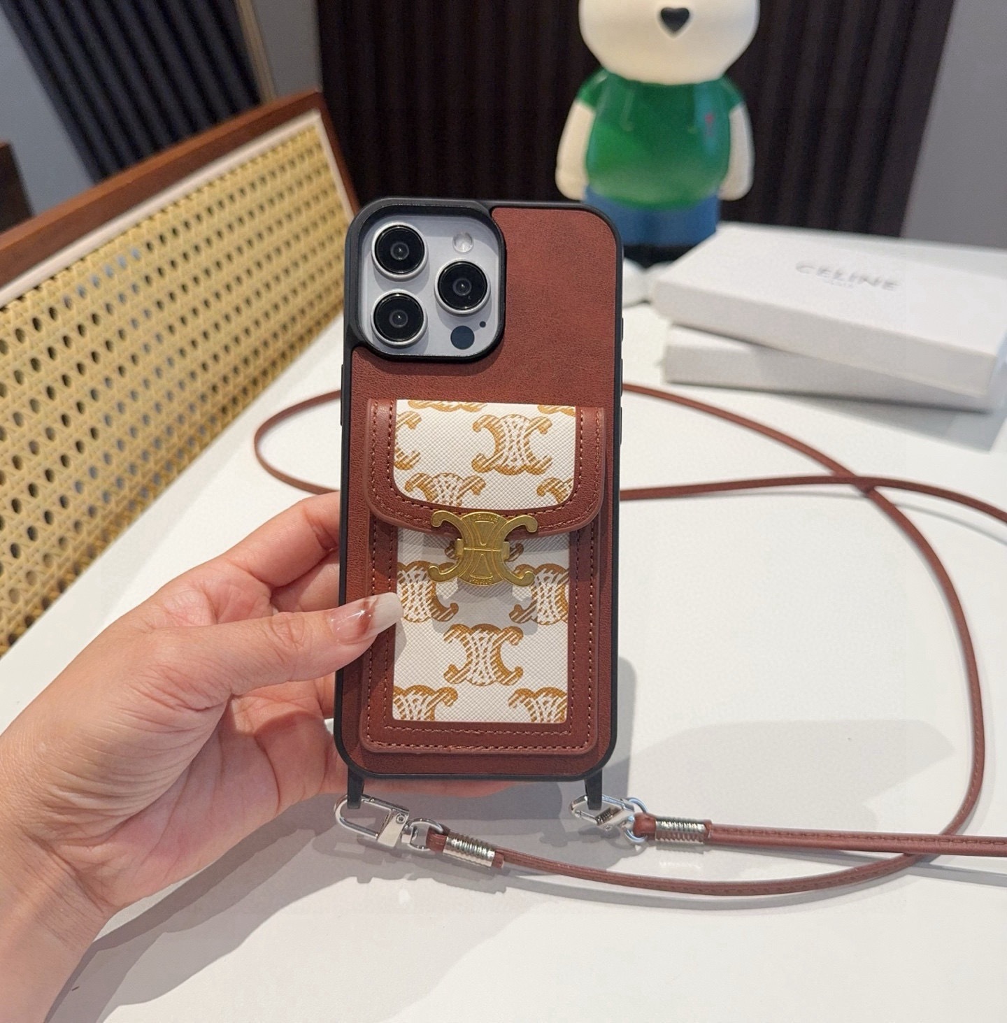 CELINE  セリーヌ スマホケース iPhoneシリーズに適しています