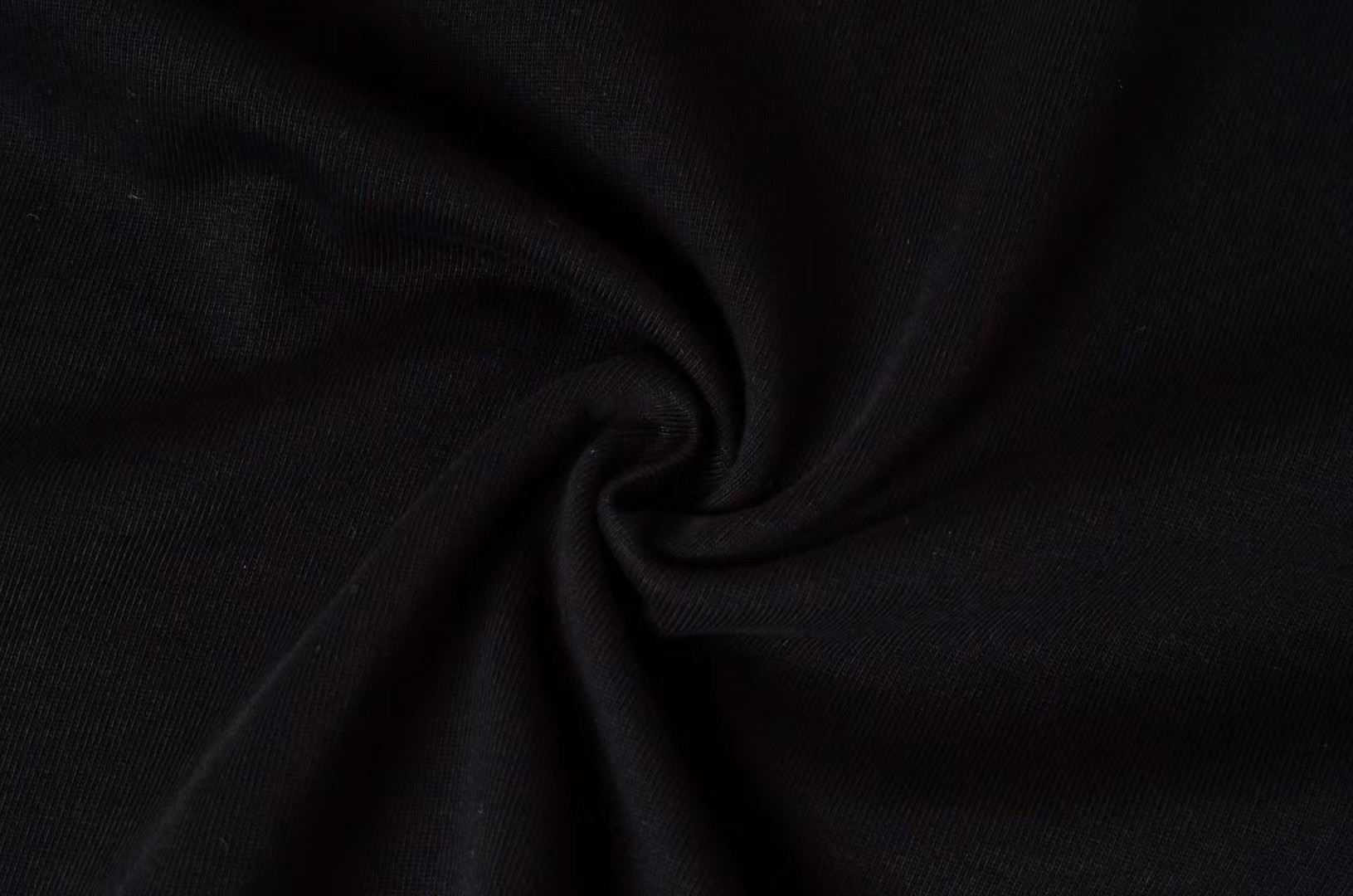 【BURBERRY旗艦店】バーバリー 半袖Tシャツ ご好評に付き再入荷！