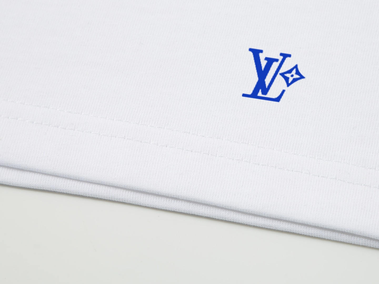 【LOUIS VUITTON旗艦店】ルイヴィトン 半袖Tシャツ ご好評に付き再入荷！