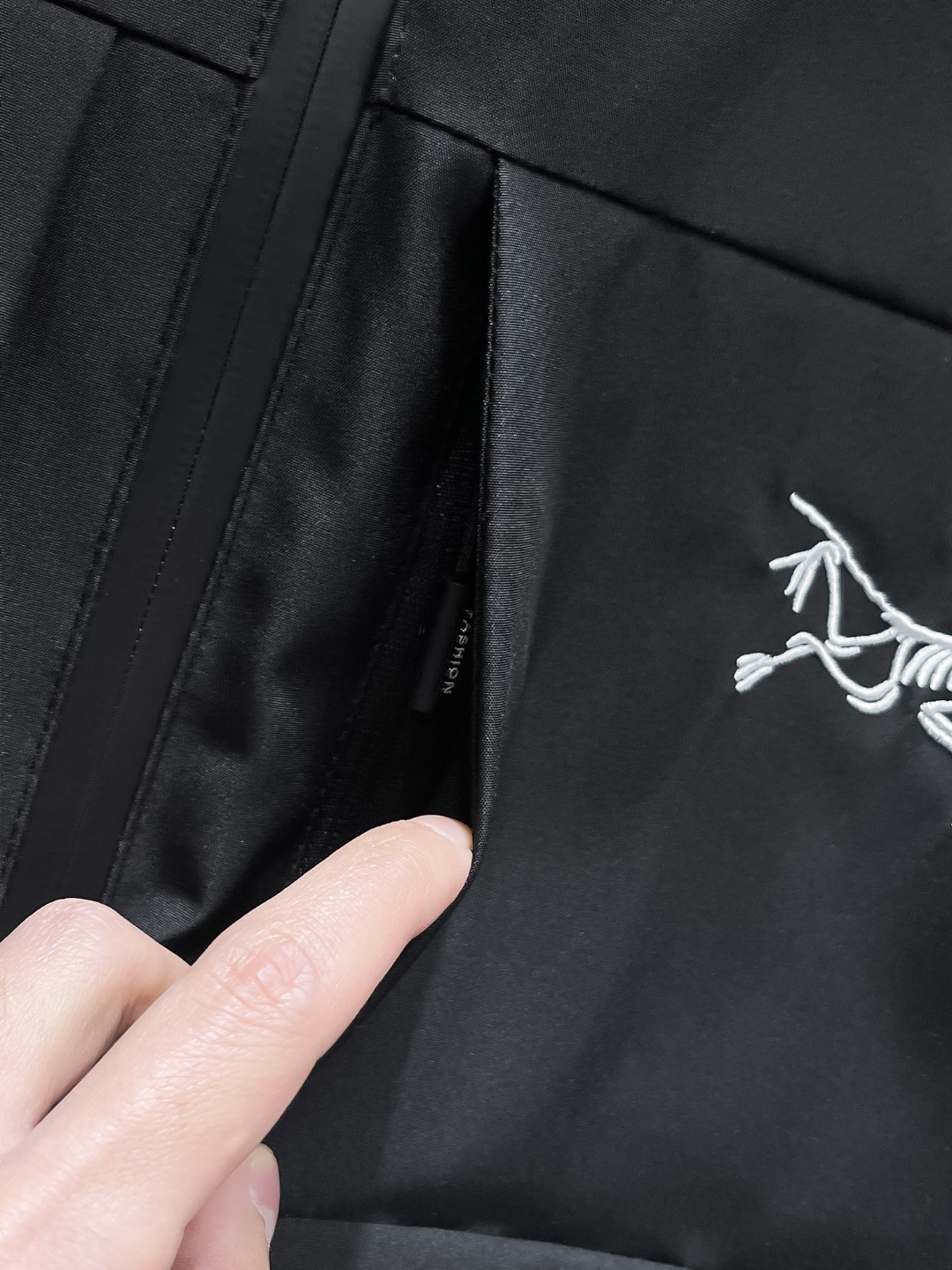 【ARC'TERYX旗艦店】ジャケット 男女兼用 ご好評に付き再入荷！