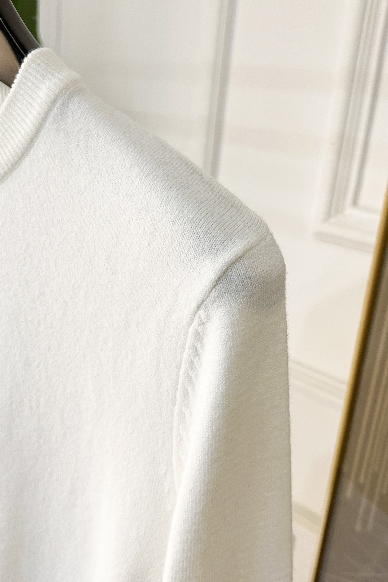 【DIOR旗艦店】ディオール セーター ご好評に付き再入荷！