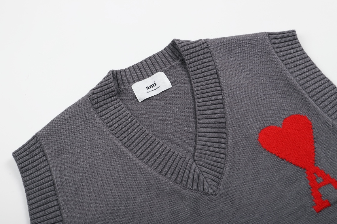 【AMI旗艦店】 ウールのベスト セーター 男女兼用 ご好評に付き再入荷！