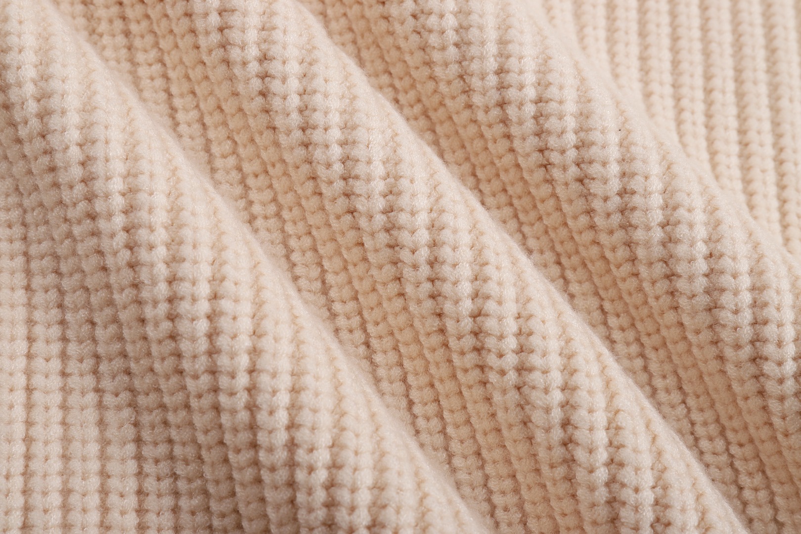 【AMI旗艦店】 ウールセーター 男女兼用 ご好評に付き再入荷！