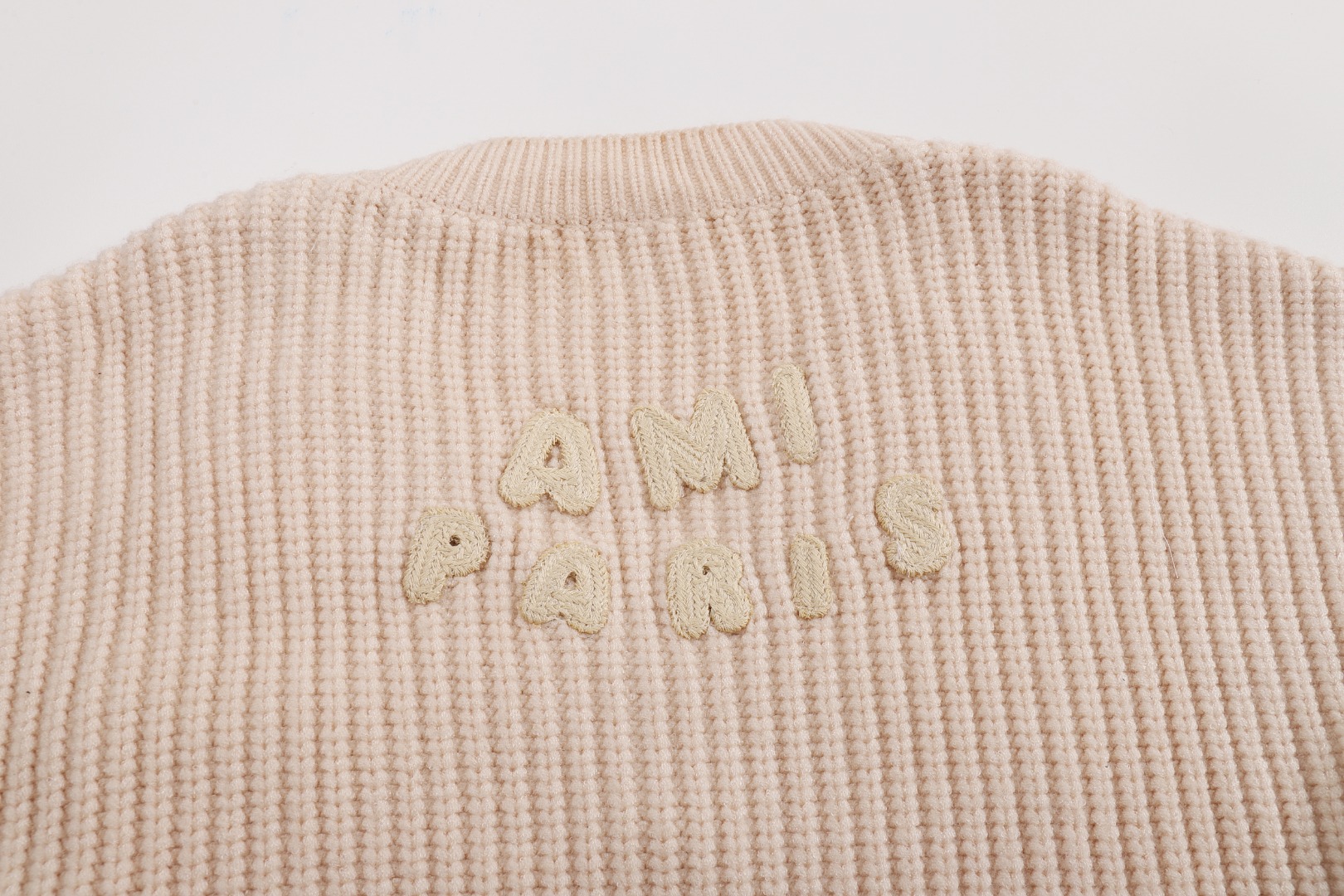 【AMI旗艦店】 ウールセーター 男女兼用 ご好評に付き再入荷！