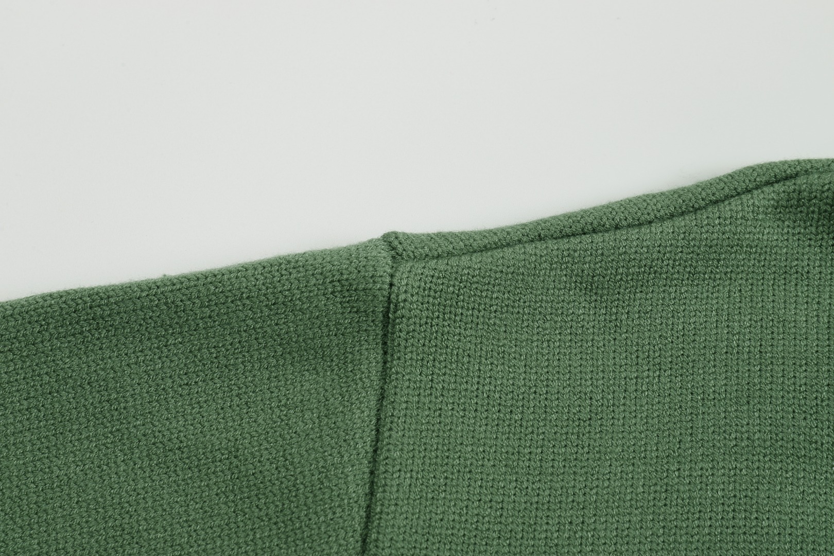 【AMI旗艦店】 セーター 男女兼用 ご好評に付き再入荷！